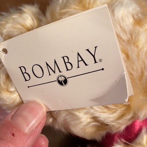 Stanley First in a Series if Bears from The Bombay Company - Picture 7 of 13